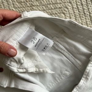 Mother the Hustler Ankle Fray Size 28 in White